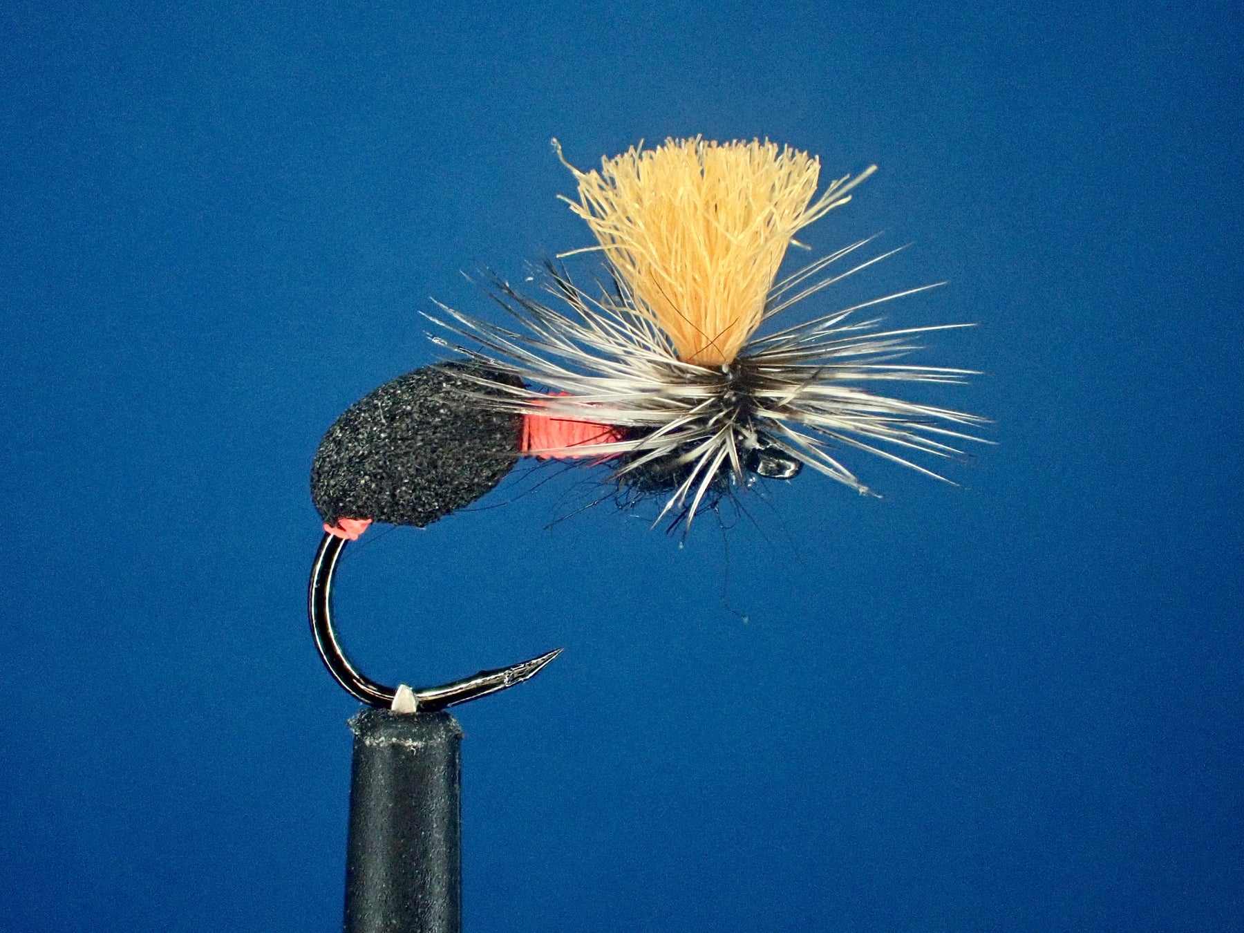 Unlock the Secrets of Summer Success: Tying and Fishing the Hovering Ant (Parachute Dry Fly)