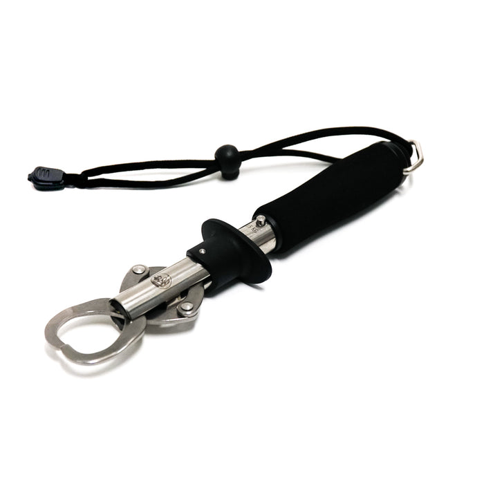 Leland Fish Grip+Scale Tool
