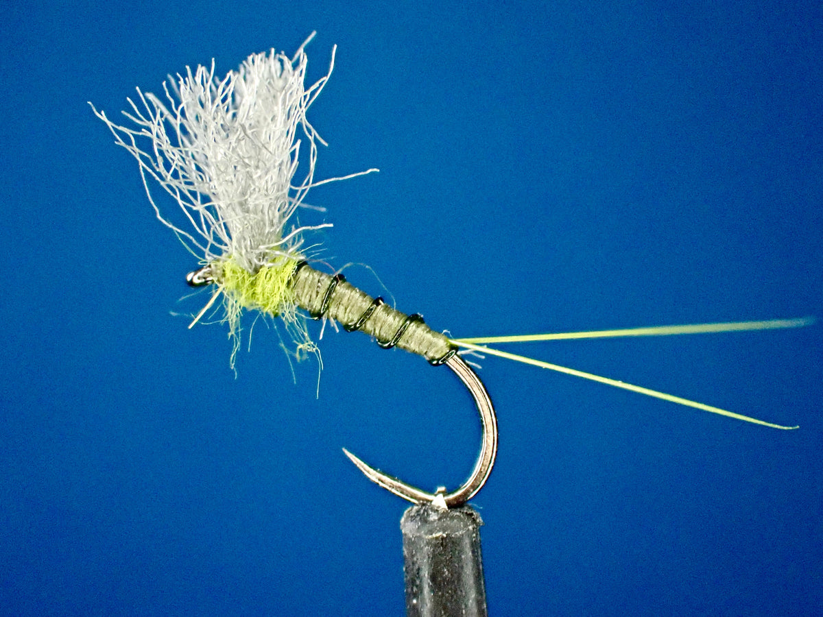 Ride the BWO Hatch: Tying the Deadly Comparadun for Fly Fishing Succes ...