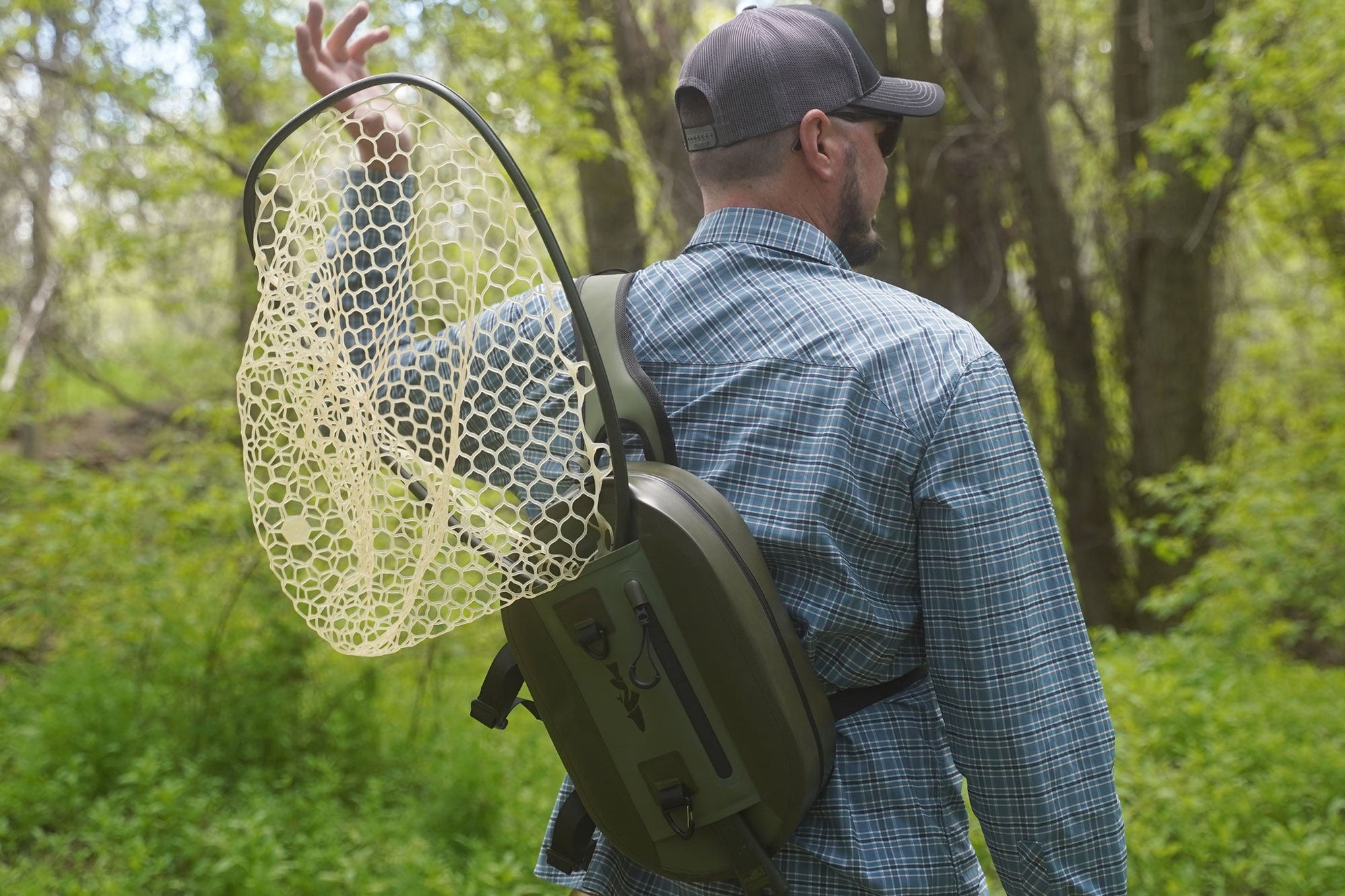 NIRVANA Waterproof Sling Pack 7.5L — Leland Fly Fishing